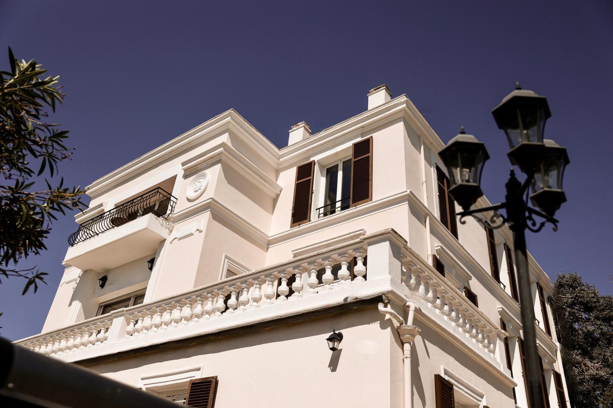 Villa Les Roches Мандельё-ла-Напуль Экстерьер фото