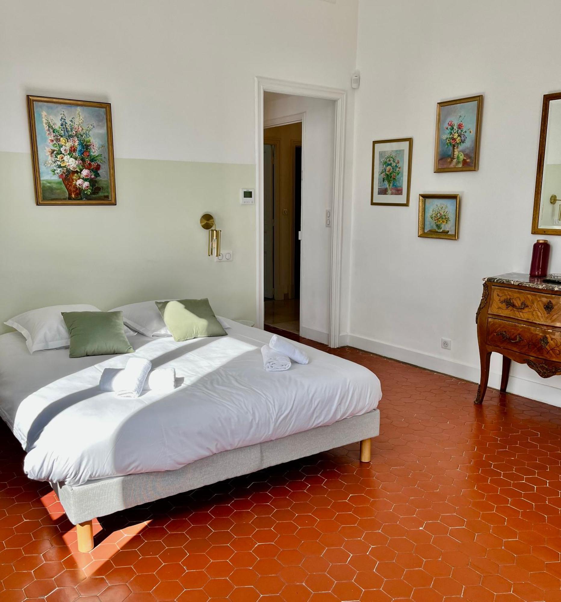 Villa Les Roches Мандельё-ла-Напуль Экстерьер фото