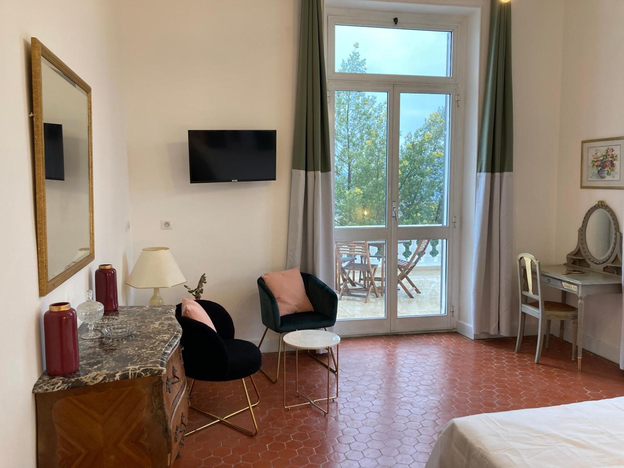 Villa Les Roches Мандельё-ла-Напуль Экстерьер фото